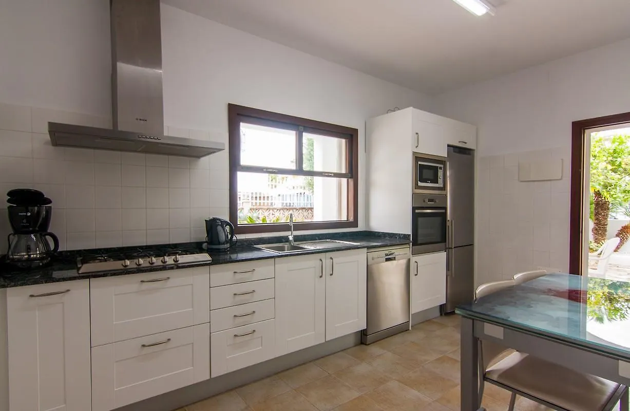 Villa Comes Chalet