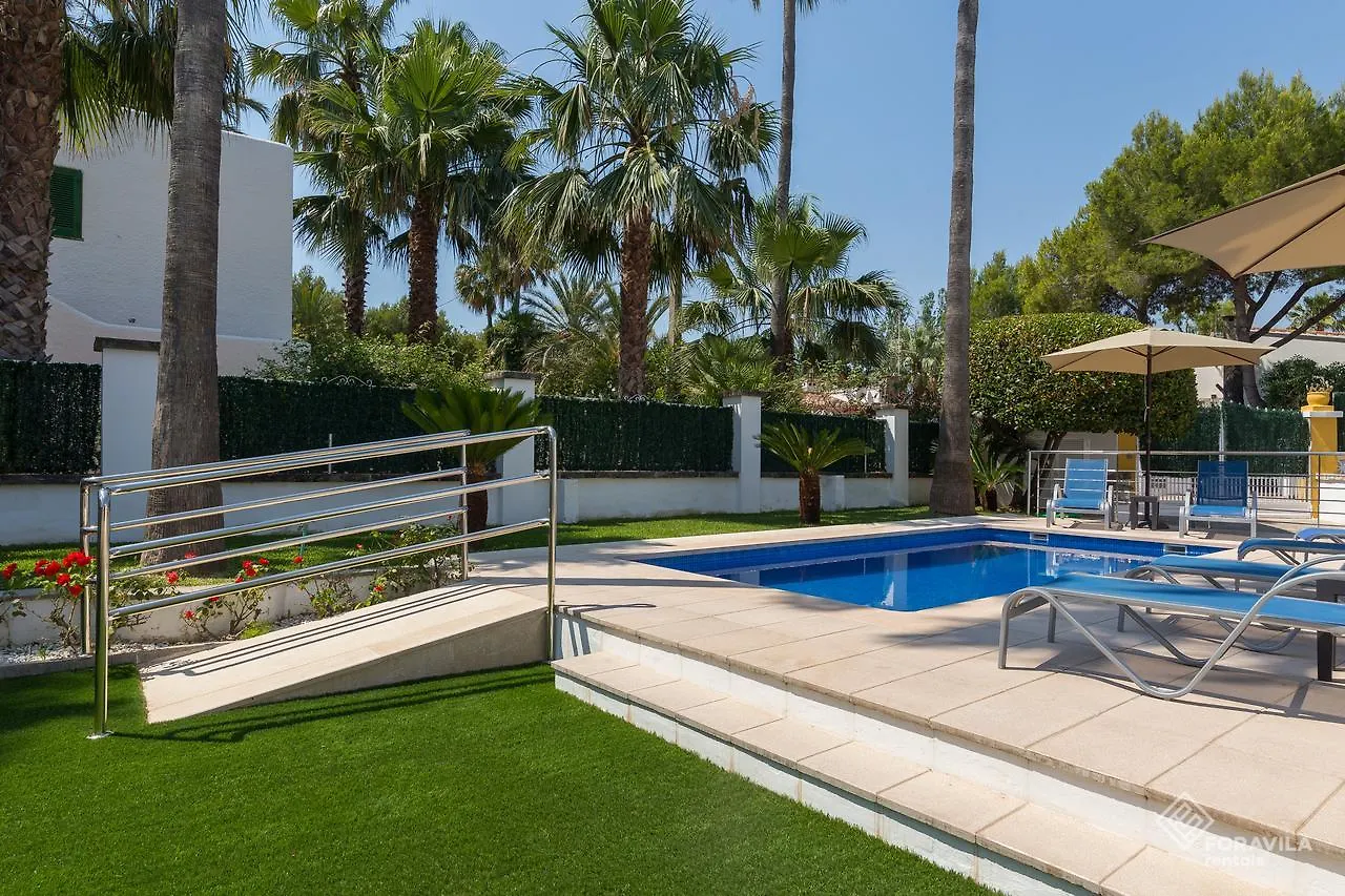 Chalet Villa Comes