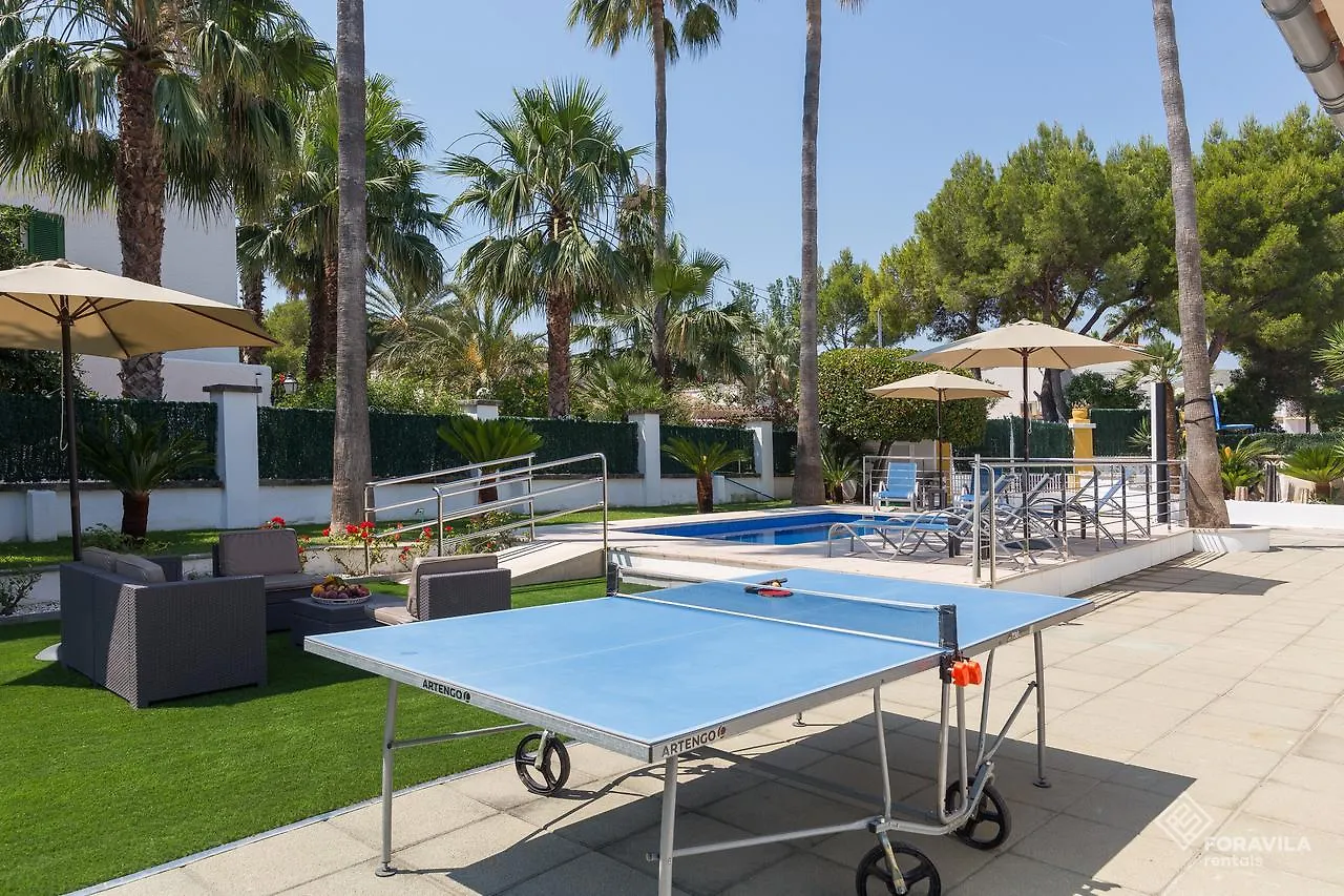 Chalet Villa Comes