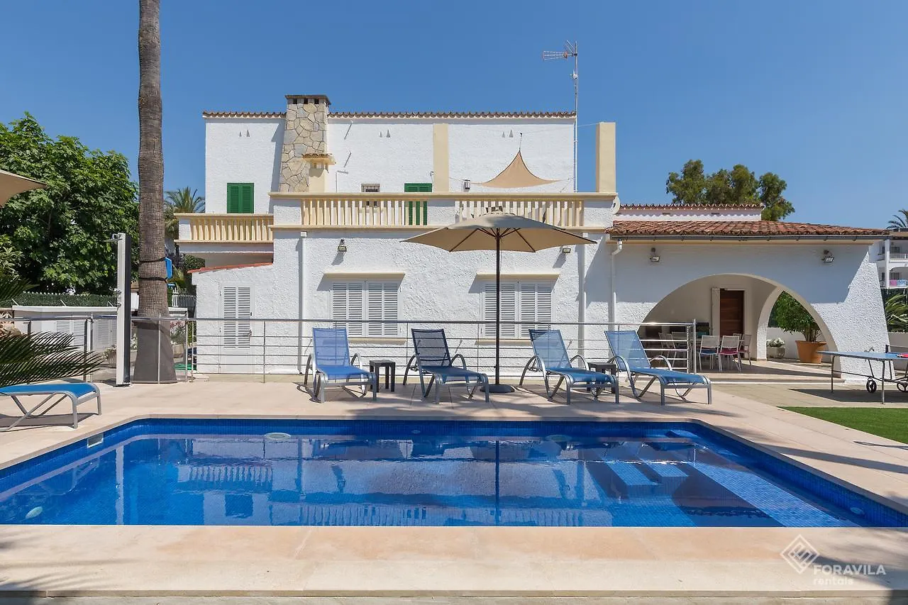 Villa Comes location